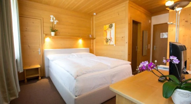 Sonnegg Hotel, Забронировать Отель Цвайзиммен Simmental