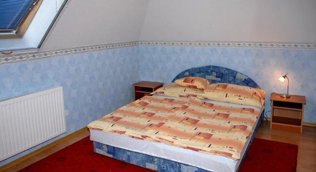 Kurucz Apartmanház, Buchen Sie Hotel Part Somogy