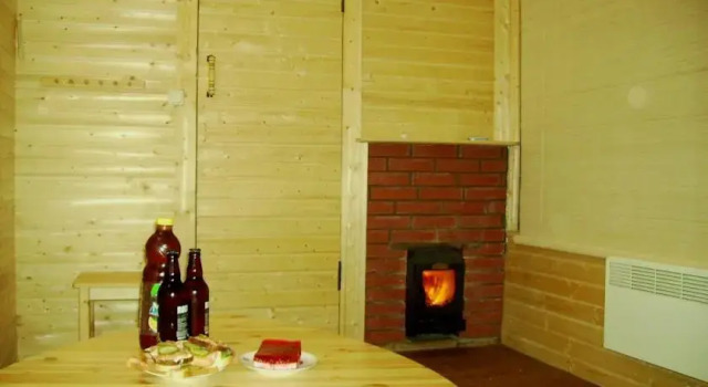 Aiku Holiday Park, Prenota Hotel Hotel a Viljandimaa con parcheggio, Parcheggio