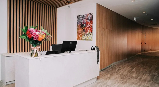 Toms Court Hotel, Забронировать Отель Отели Аделаиды с завтраком, рядом с Аделаидский университет, отделение здравоохранения и медицинских наук, Завтраки