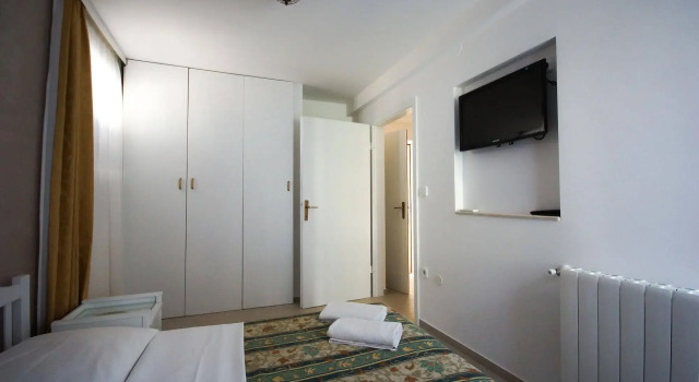 Apartments and Rooms Degra, Prenota Appartamento Krizine Istarskaya zhupania