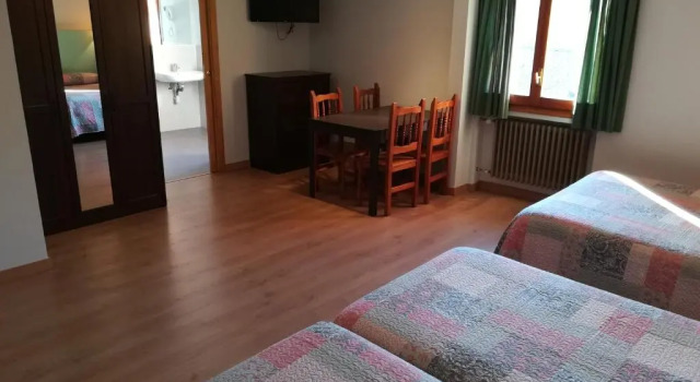 Четырёхместный номер Standard Hotel Vicente