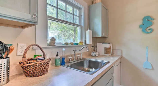 Коттедж 'moon Pie Cottage' Near Dtwn Ocean Springs!