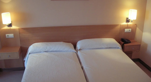 Camera Standard Hotel SG