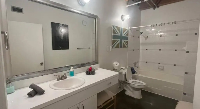 Апартаменты Italian Job Loft In Deep Ellum