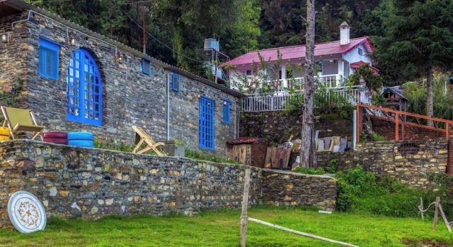 Stone Heritage Mukteshwar, Rezervovat Vila Nainital Uttarakhand