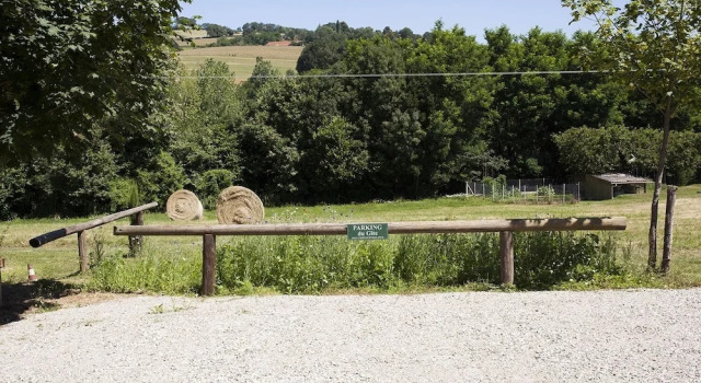Le Domaine Du Plantier, Book Hotel La Frette Isère