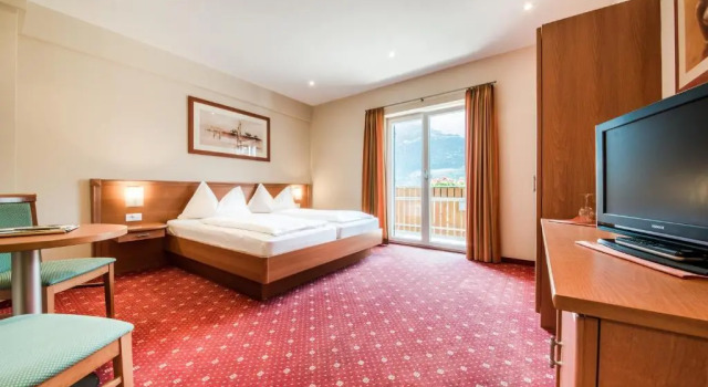Двухместный номер Superior с балконом Hotel Panorama