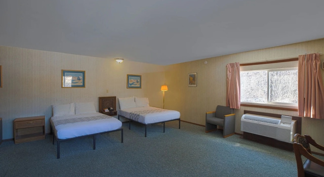 Premium Zimmer Love Hotels Tomahawk by OYO at Lake Mohawksin WI