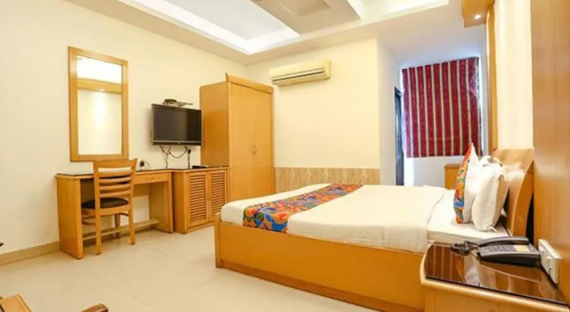 Номер Premium Fabhotel Clark Height