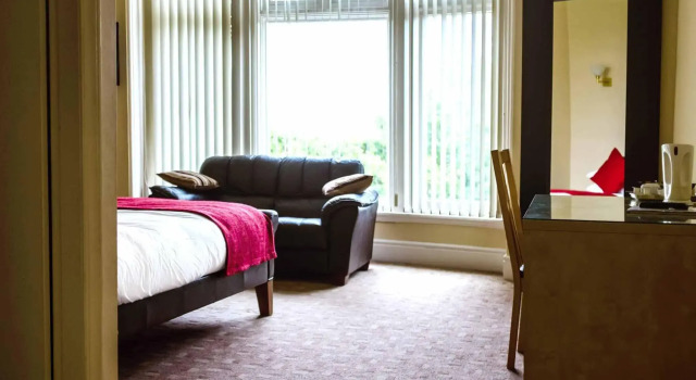 Devonshire House Hotel