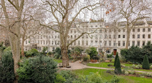 6 bedroom LUX House Next to Hyde Park Marble Arch, Забронировать Отель Отели Большого Лондона с парковкой, Парковка