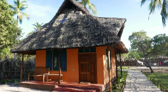 Afro Beach Bungalows, Prenota Hotel Kilindoni Mafia Island