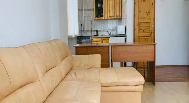 Sovetskij 59 Trehkomnatnye apartamenty rjadom s Administratsiej