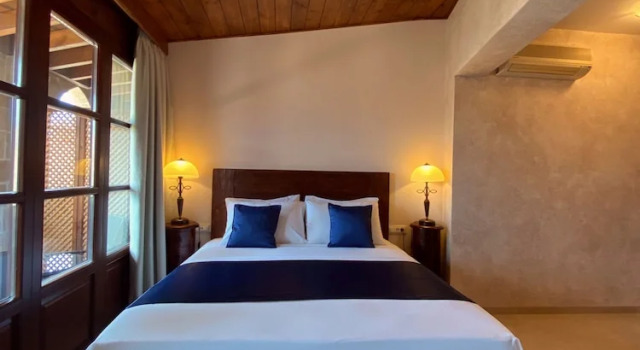 Двухместный номер Standard с балконом и с видом на город S.Nikolis Historic Boutique Hotel