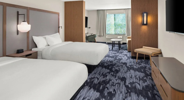 Люкс Fairfield by Marriott Inn & Suites Duluth
