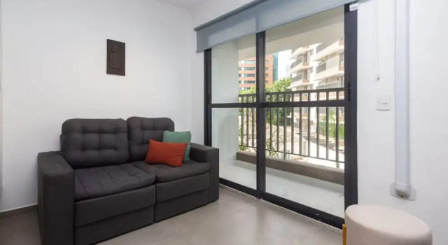 Studio com Varanda ao Lado da Esta o Pinheiros