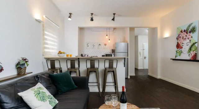 Arlozorov by TLV2RENT, Забронировать Отель Тель-Авив Тель-Авивский округ, рядом с Площадь Рабина