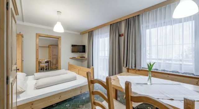 Семейный номер Standard с балконом Landhaus Edelweiss