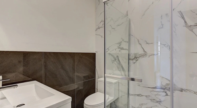 Номер Deluxe Modern Suites in NDG