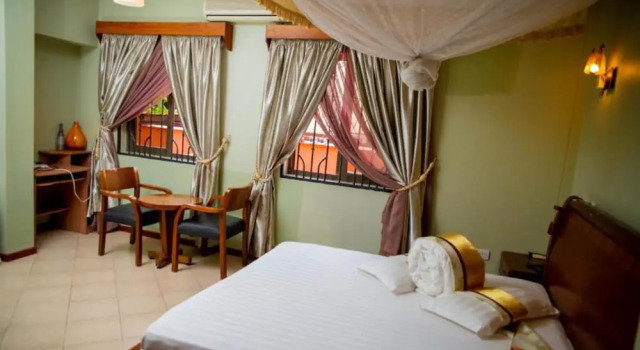 Номер Executive Lush Garden Business Hotel