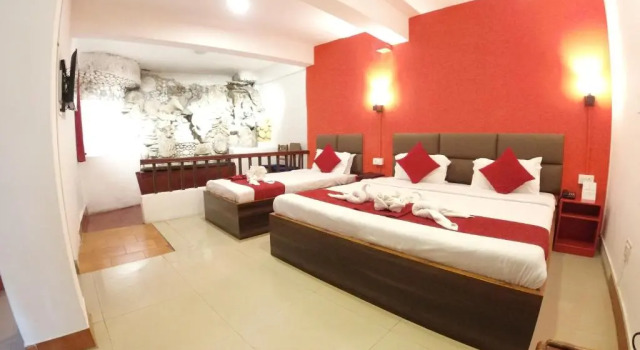 Номер Deluxe Hotel Flora Fountain