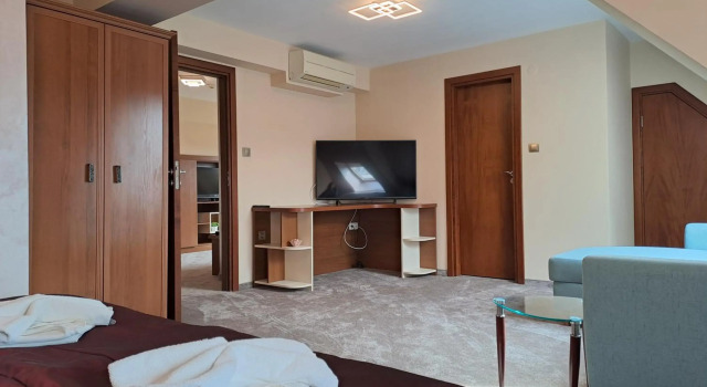 Contessa Hotel