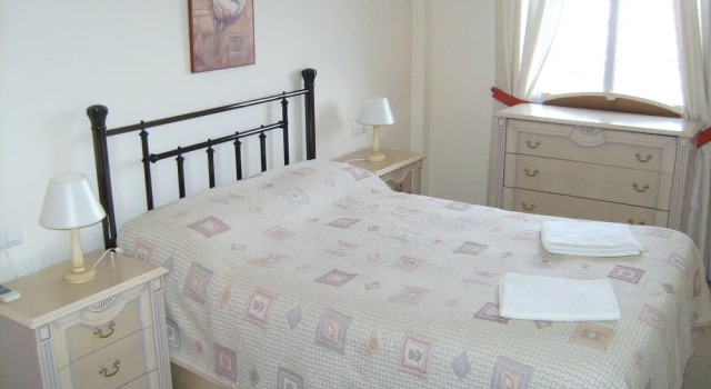 Apartamentos La Rotonda, Rezervați Hotel-apartament Orihuela Comunitatea Valencia