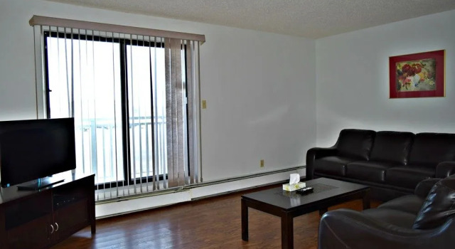 Bonnyville Manor - Centre Suite Inns, Rezerwuj Hotel Bonnyville Alberta