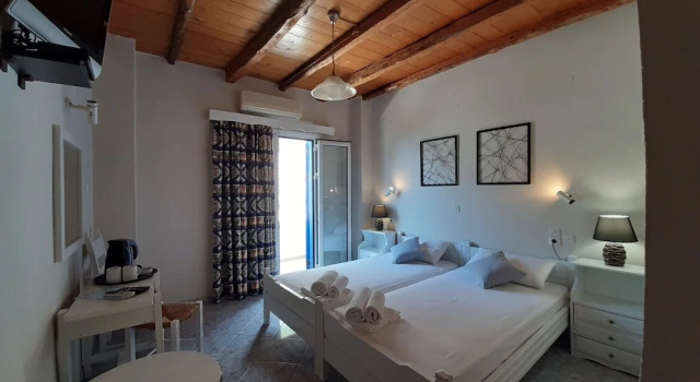 Двухместный номер Economy с балконом Agia Roumeli Hotel adults only