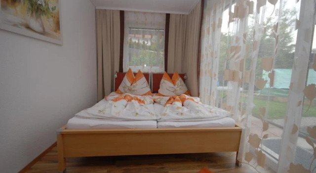 Haus Dilara, Prenota Hotel Hotel a Tirolo con parcheggio, Parcheggio