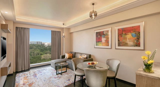 Люкс Radisson Mumbai Andheri MIDC