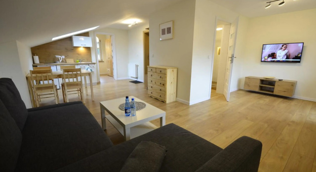 Apartamenty Skalite Szczyrk ul Woźna 14, Prenota Appartamento Hotel a Silesia con parcheggio, Parcheggio