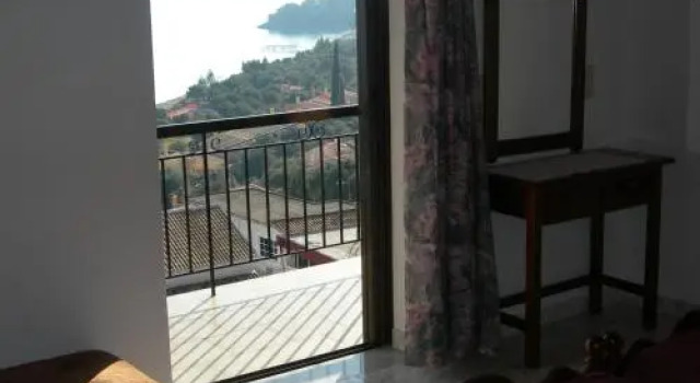 Emilios Apartments