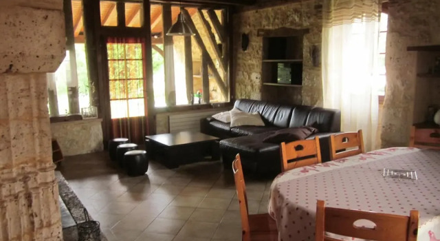Villa With 3 Bedrooms in Beaumontois en Perigord, With Private Pool, Enclosed Garden and Wifi, Prenota Villa Hotel a Aquitania con parcheggio, Parcheggio