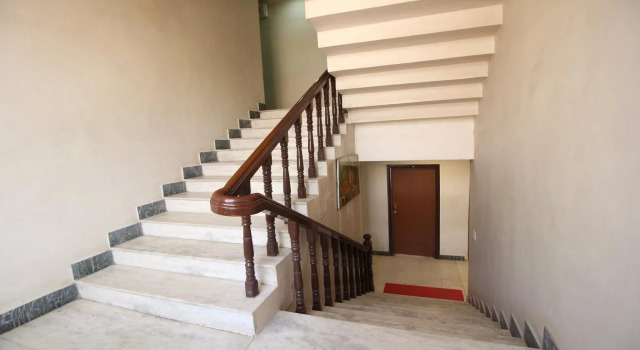 Hotel Kadamba Comforts, Boek Hotel Hassan Bangalore