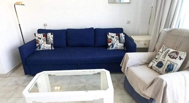 Апартаменты c 1 комнатой Skol 701. One Bedroom Duplex with Exceptional Sea Views.