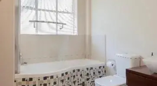 Modern Apartment in Rosebank
