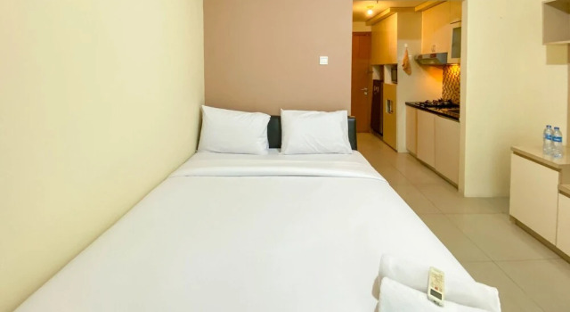 Cozy Stay And Tidy Studio Apartment Woodland Park Residence, Book Apartment Jakarta Jakarta Province