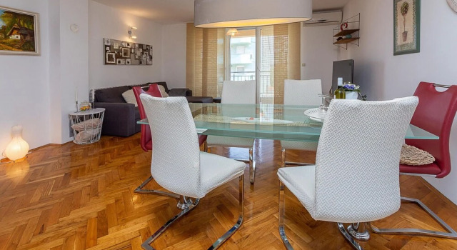 Nice Apartment in Pula With Wifi and 1 Bedrooms