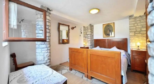 Holiday home Žarko - 50m to the sea, Prenota Hotel Pučišća 