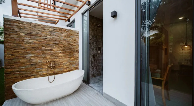 Номер Premier The Watermark Beachside Hotel