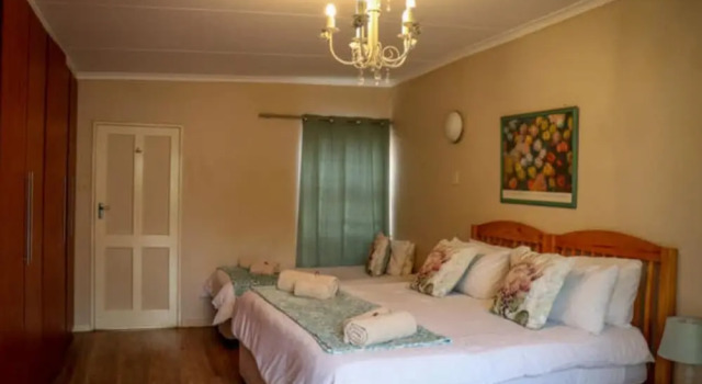 Huys ten Bosch, Prenota Hotel Potchefstroom North West