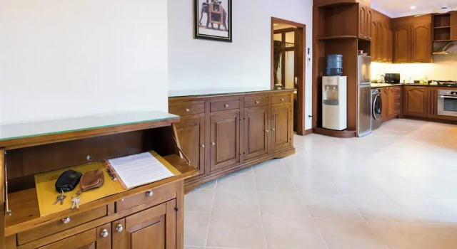 Вилла Luxury 3BR Pool Villa Pratamnak Soi5-50m to Beach