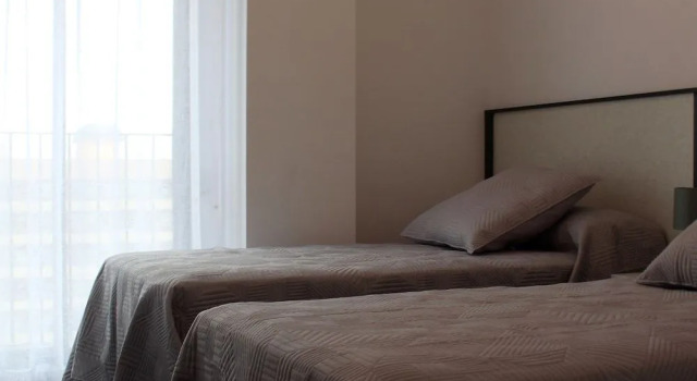 Apartamento en el Parque Central. Estacion del Ave, Забронировать Апартаменты/квартира Хесус 