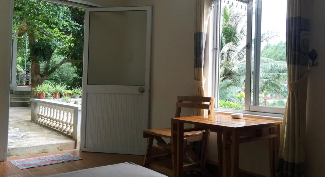 Little Cat Ba