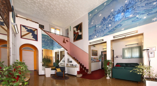 Hotel Cairoli