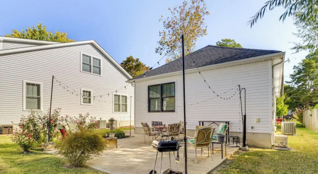 3 Blocks to Beach & Potomac River: Virginia Escape, Buchen Sie Ferienhaus Colonial Beach Virginia