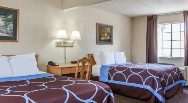Четырёхместный номер Standard Rose Garden Inn - San Jose Airport
