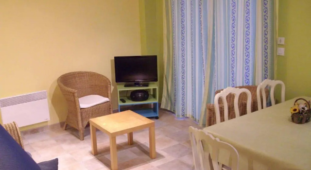 Domaine Las Brugues, Rezerwuj Hotel Hotele i noclegi w Saint-Papoul, Hotel